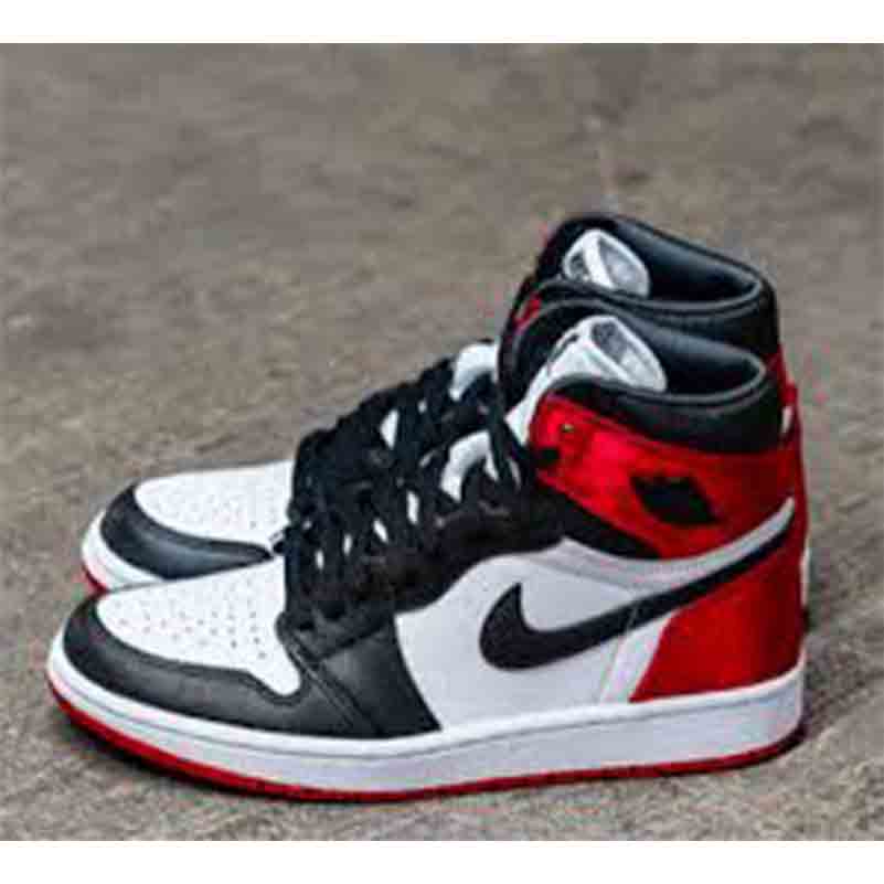 Air Jordan 1 satin black (6) Air Jordan 1 satin black