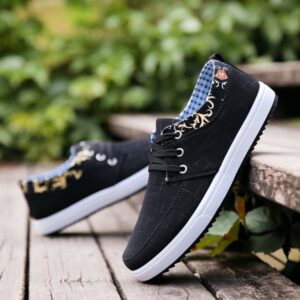 Spring and summer men’s breathable canvas shoes